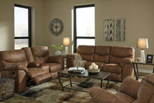 Load image into Gallery viewer, Boxberg DBL Rec Loveseat w/Console
