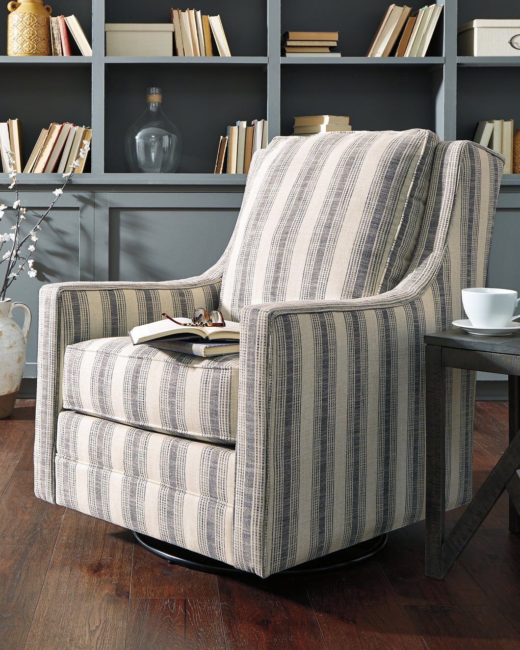 Kambria Swivel Glider Accent Chair