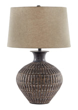 Load image into Gallery viewer, Magan Metal Table Lamp (1/CN)
