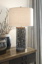 Load image into Gallery viewer, Dayo Metal Table Lamp (1/CN)
