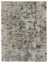 Load image into Gallery viewer, Mansville Medium Rug
