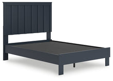 Load image into Gallery viewer, Simmenfort  Platform Bed
