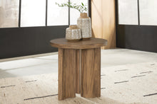 Load image into Gallery viewer, Austanny Coffee Table with 2 End Tables
