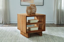 Load image into Gallery viewer, Dressonni Square End Table
