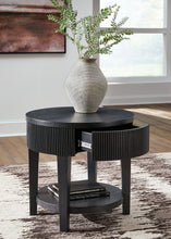 Load image into Gallery viewer, Marstream Round End Table
