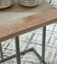 Load image into Gallery viewer, Albreane Occasional Table Set (3/CN)
