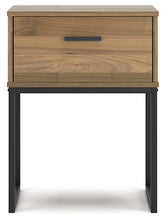 Load image into Gallery viewer, Deanlow Full Panel Headboard with Dresser, Chest and Nightstand
