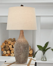 Load image into Gallery viewer, Laelman Poly Table Lamp (2/CN)
