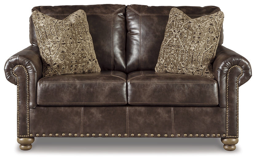 Nicorvo Sofa and Loveseat