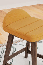 Load image into Gallery viewer, Lyncott Upholstered Barstool (2/CN)
