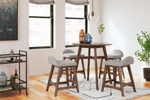 Load image into Gallery viewer, Lyncott Upholstered Barstool (2/CN)
