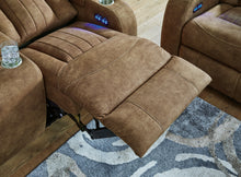 Load image into Gallery viewer, Wolfridge PWR REC Sofa with ADJ Headrest
