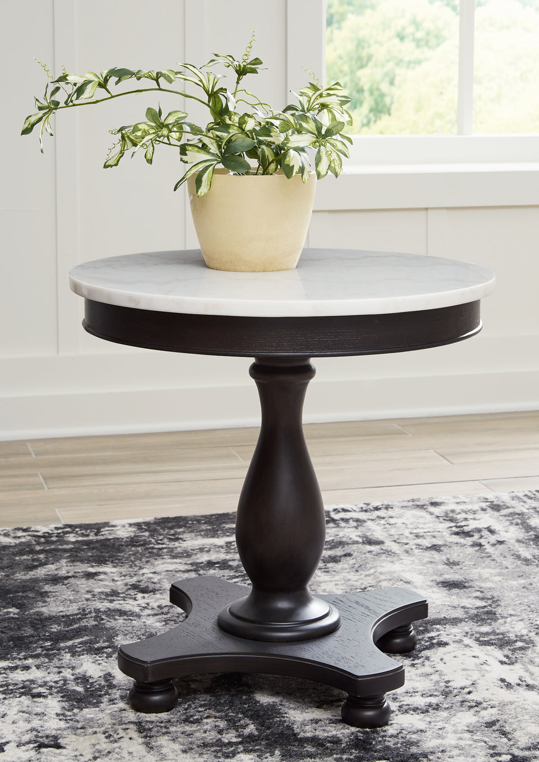 Henridge Accent Table