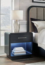 Load image into Gallery viewer, Rowanbeck One Drawer Night Stand
